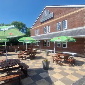 Celtic International Cardiff Airport Барри